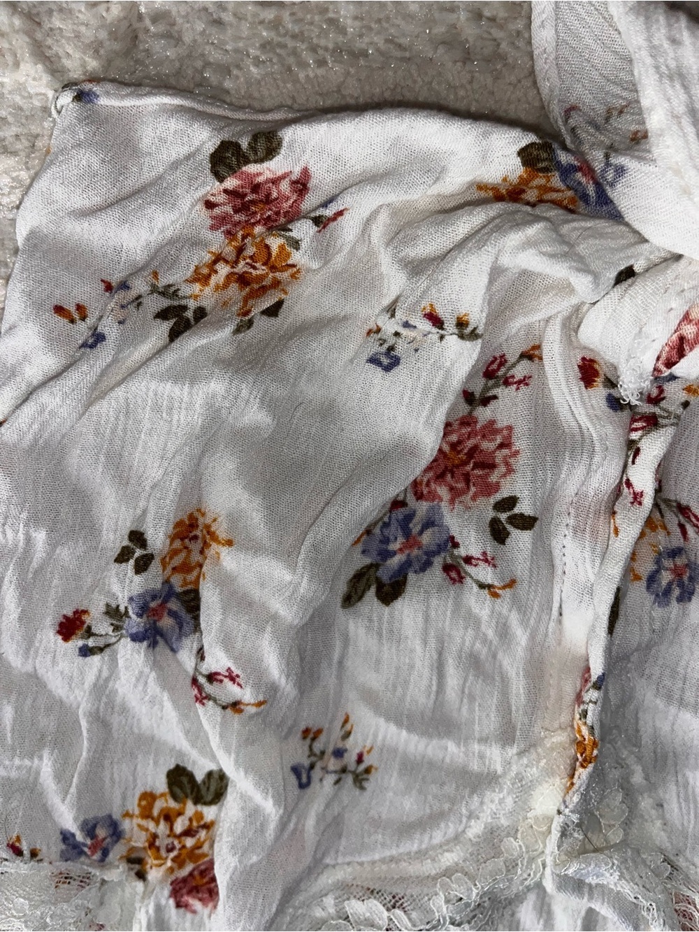Garage White Floral Lace-Trim Tie-Front Crop Top - Picture 4 of 4